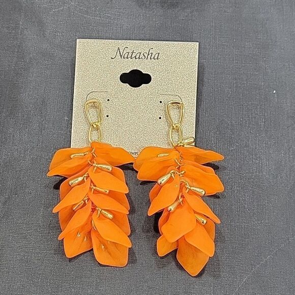 BRAND NEW NATASHA STATEMENT COLORED PETAL DROP EARRINGS - Picture 14 of 15